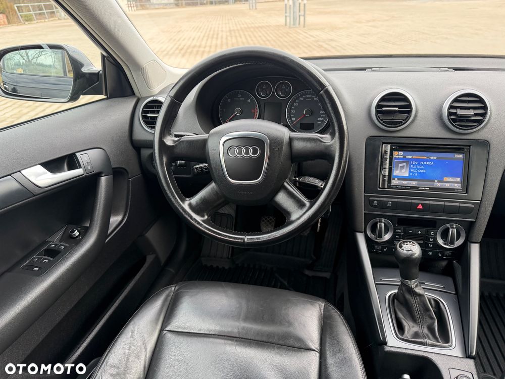 Audi A3 Sportback 1.6 TDI Attraction - 6
