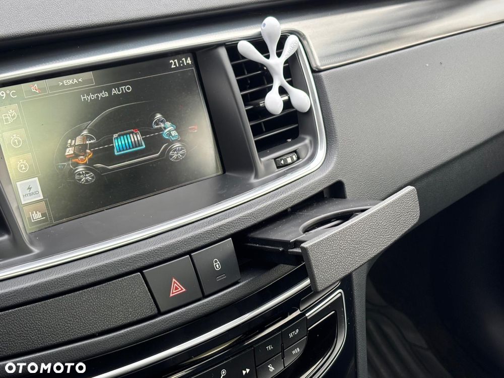 Peugeot 508 RXH 2.0 HDi HYbrid4 - 29