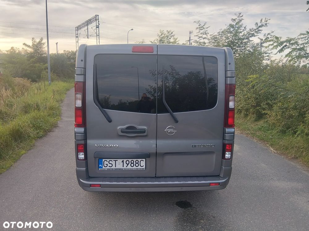 Opel Vivaro - 4