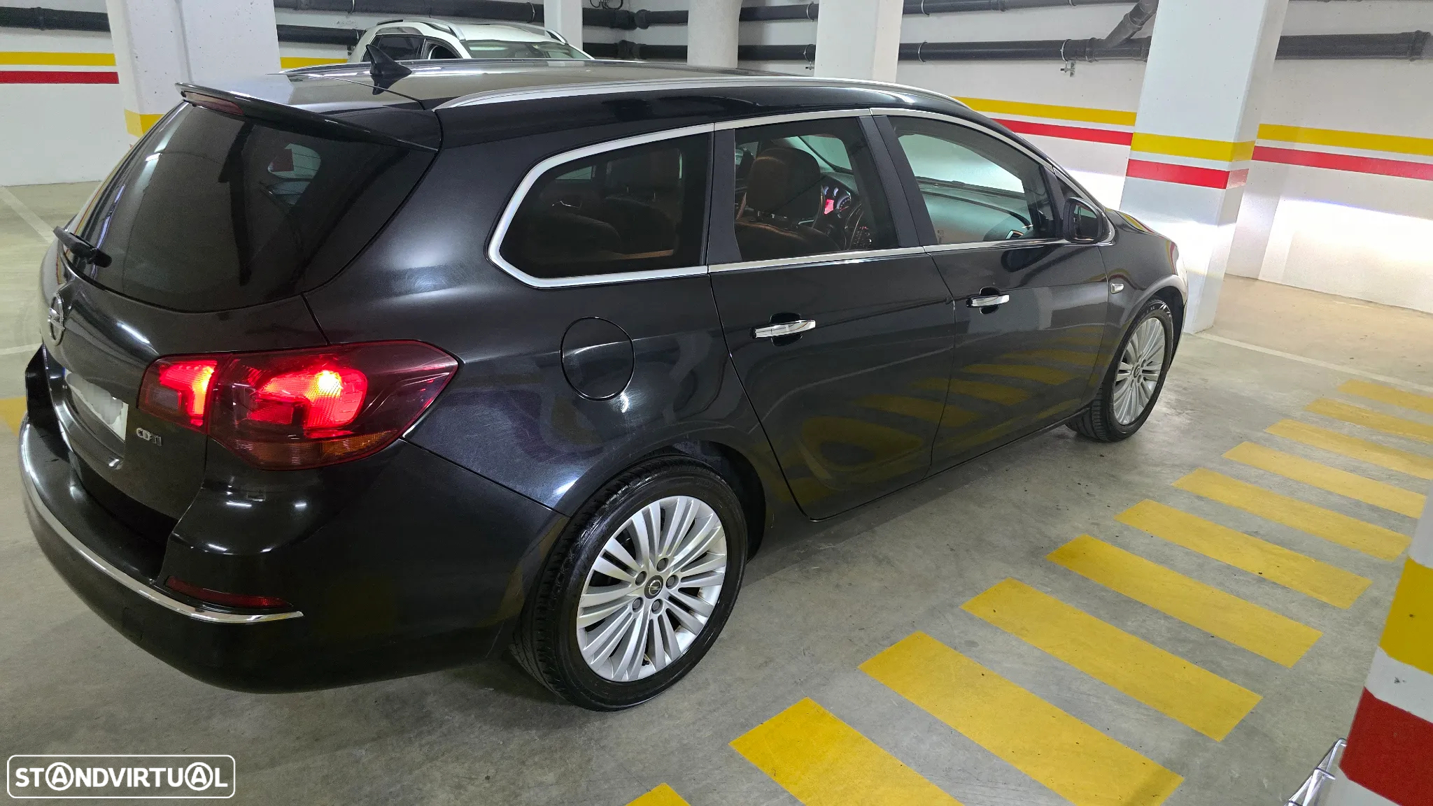 Opel Astra Sports Tourer 1.7 CDTi Cosmo 105g S/S - 3