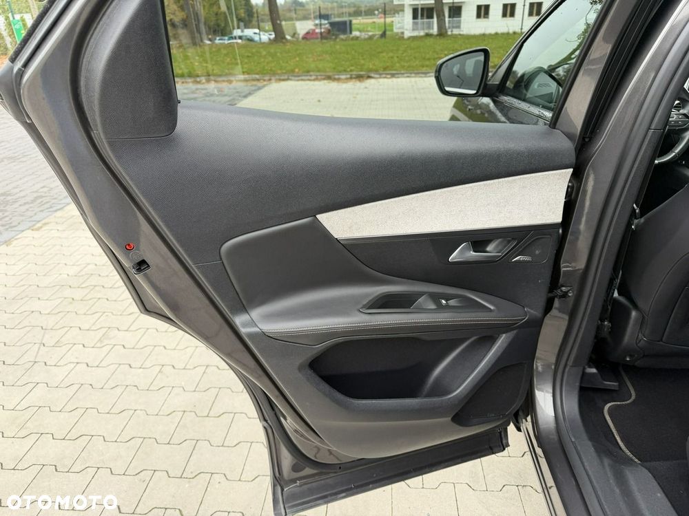 Peugeot 3008 - 30