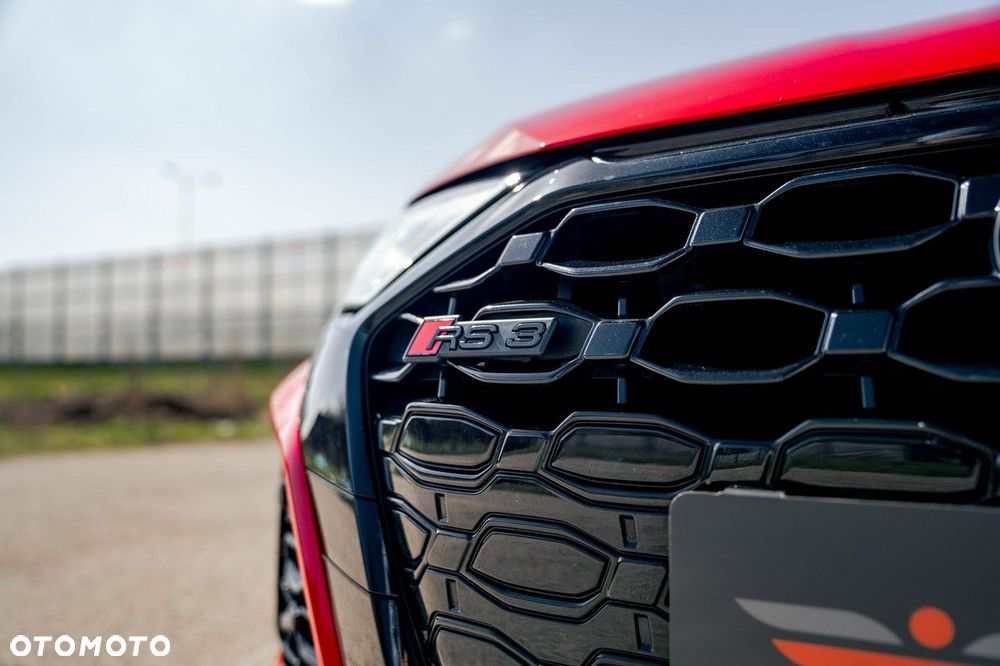 Audi RS3 Limousine - 13