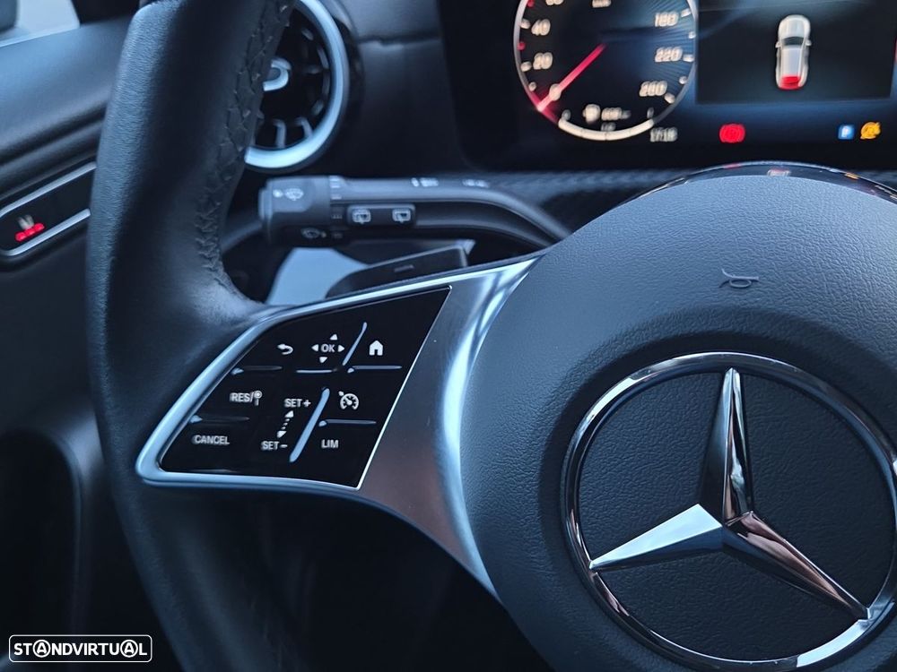 Mercedes-Benz CLA 180 d Shooting Brake Style Plus Aut. - 16