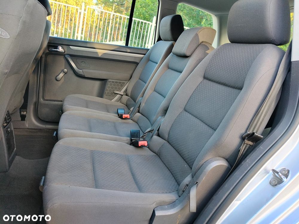 Volkswagen Touran 1.6 Trendline - 12