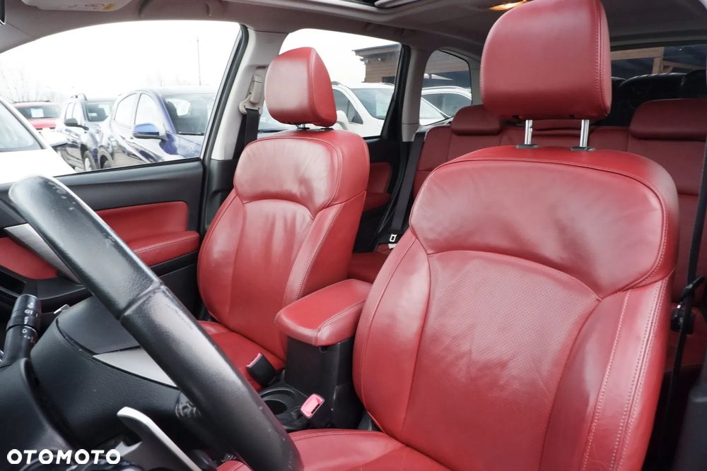 Subaru Forester 2.0XT Platinum Lineartronic - 28