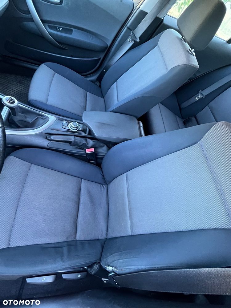 BMW Seria 1 - 12