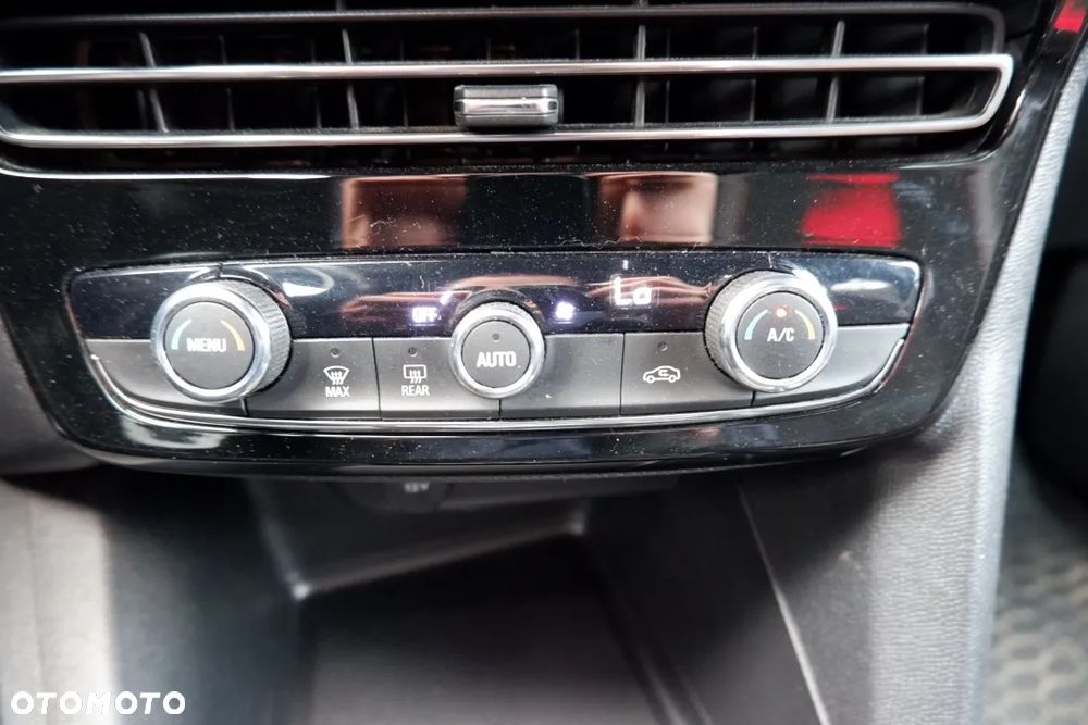 Opel Mokka 1.2 T GS Line S&S - 12