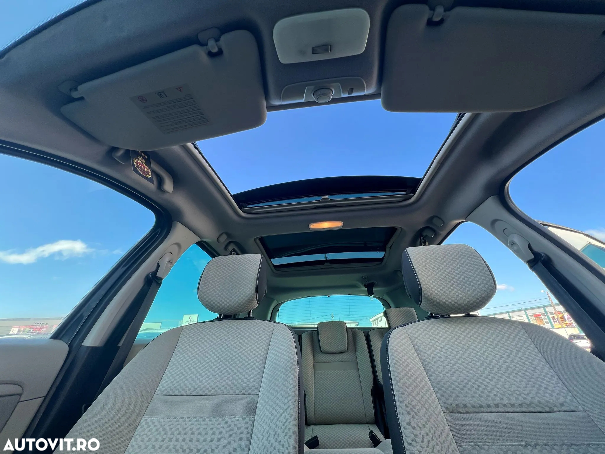Renault Scenic - 22