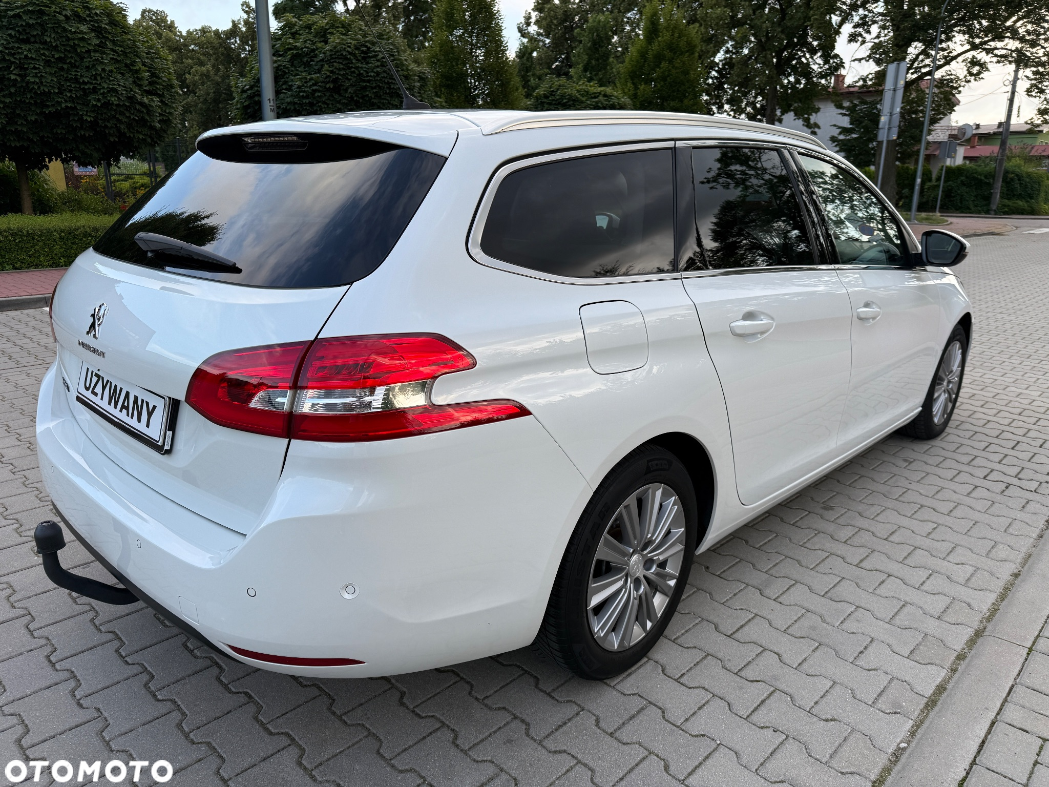 Peugeot 308 SW BlueHDi 120 EAT6 Stop & Start Allure - 10