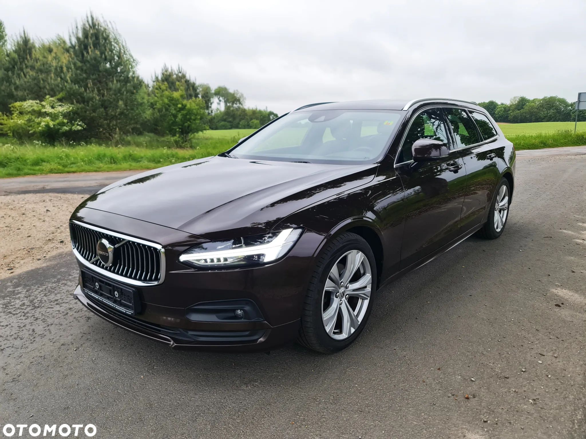 Volvo V90 B4 D Geartronic Momentum Pro - 1