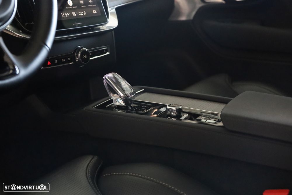 Volvo XC 90 2.0 T8 PHEV Ultra Dark AWD - 20