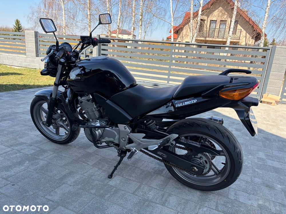 Honda CBF - 16