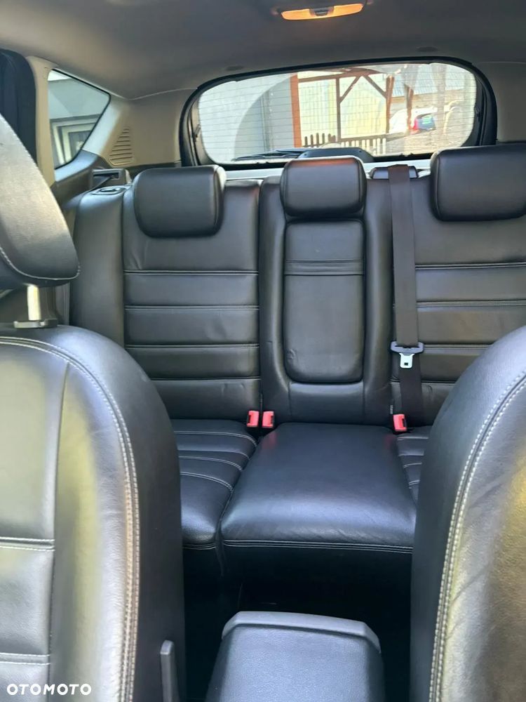 Ford Kuga 2.0 TDCi 4x4 Titanium - 11