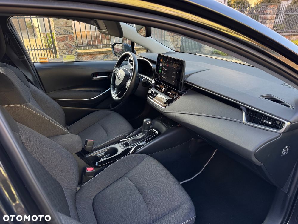 Toyota Corolla 1.8 Hybrid Comfort - 7