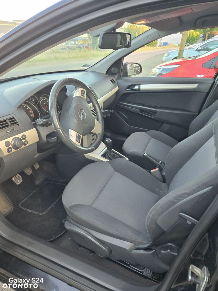 Opel Astra - 9
