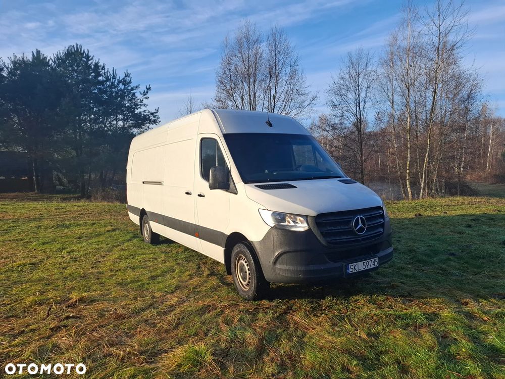 Mercedes-Benz Sprinter - 10