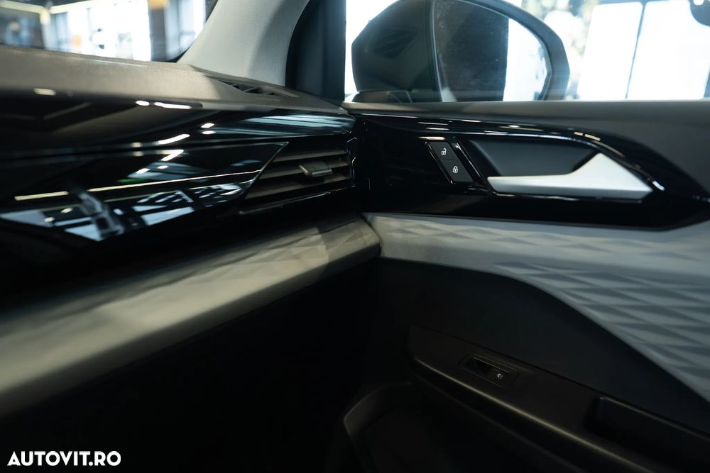 Volkswagen Taos - 15