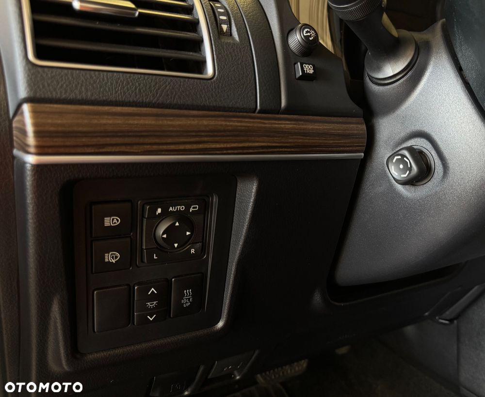 Toyota Land Cruiser LC 2.8 D-4D Invincible - 19