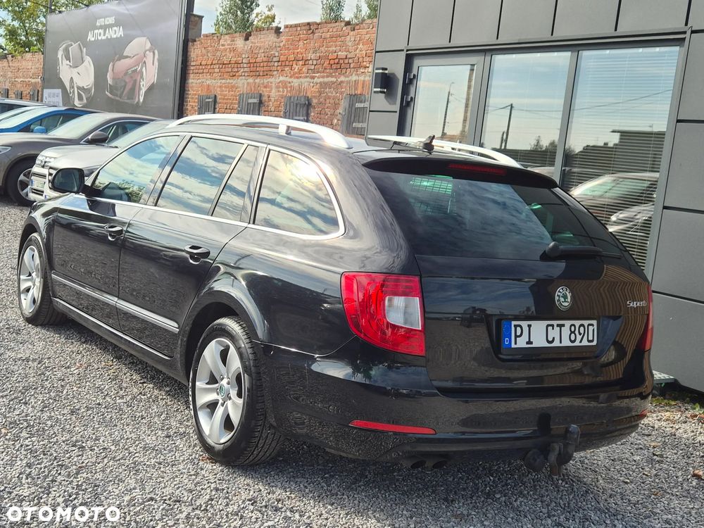 Skoda Superb 1.6 TDI Elegance Greenline - 11