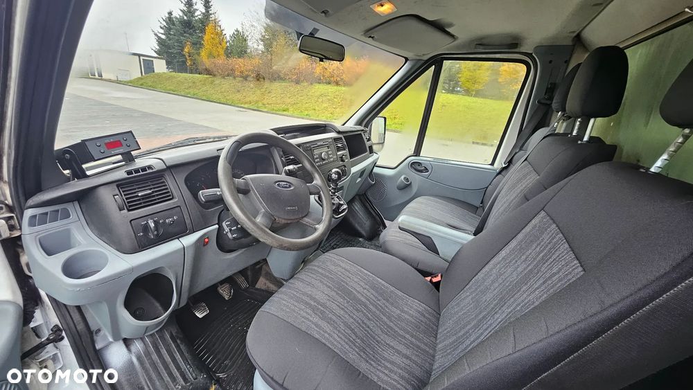 Ford Transit - 7