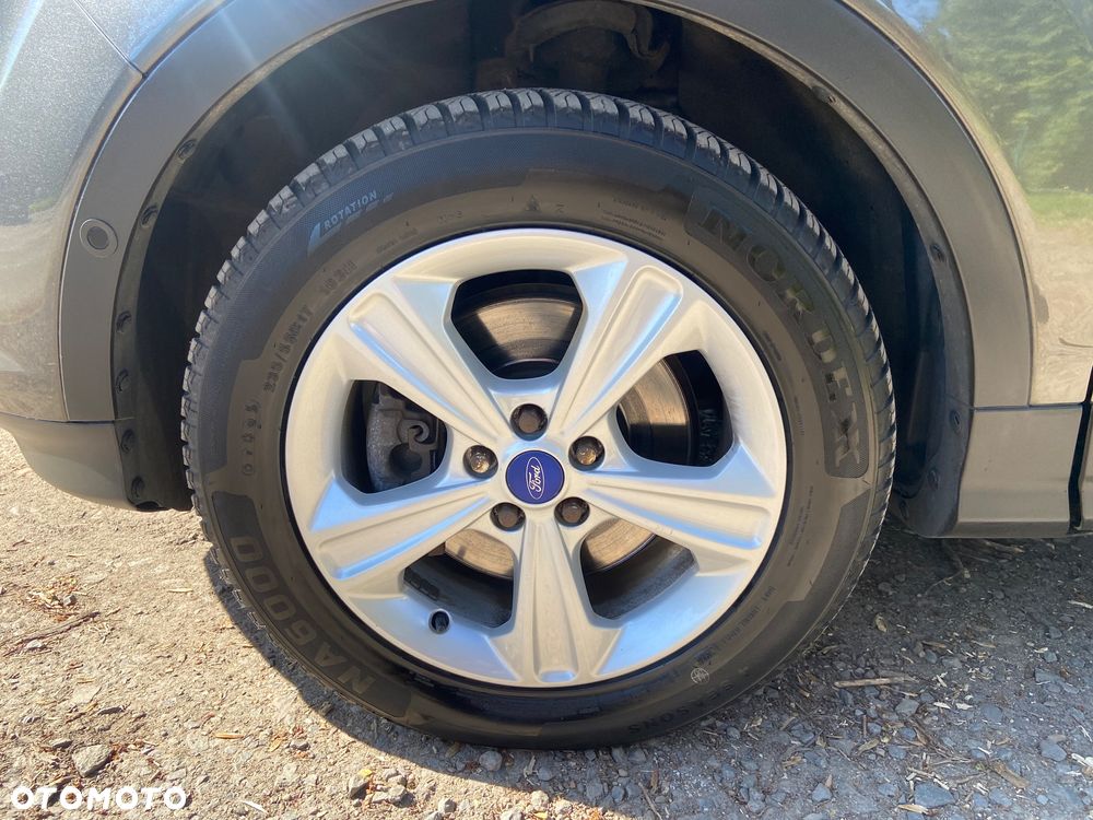 Ford Kuga 2.0 TDCi FWD Titanium - 9