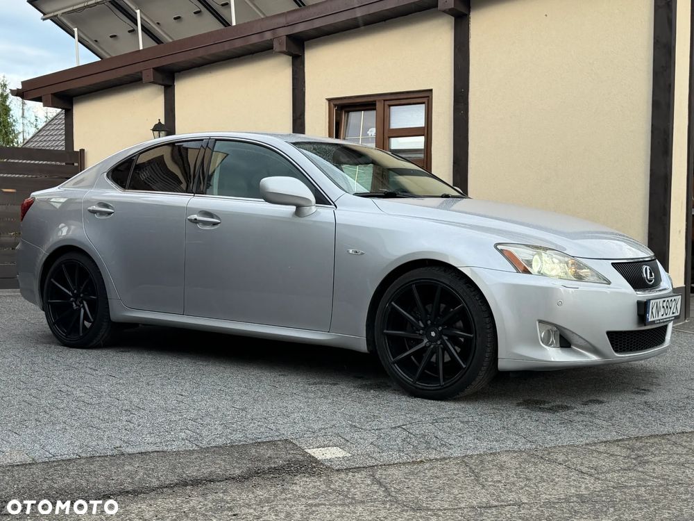 Lexus IS 250 Prestige - 9