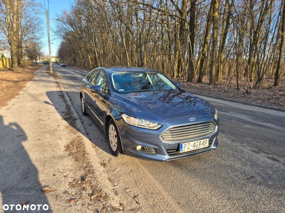 Ford Mondeo 2.0 TDCi Ambiente - 3