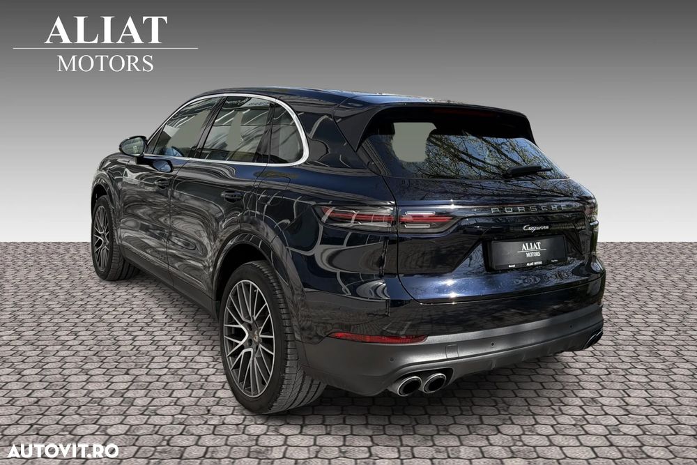 Porsche Cayenne E-Hybrid - 8