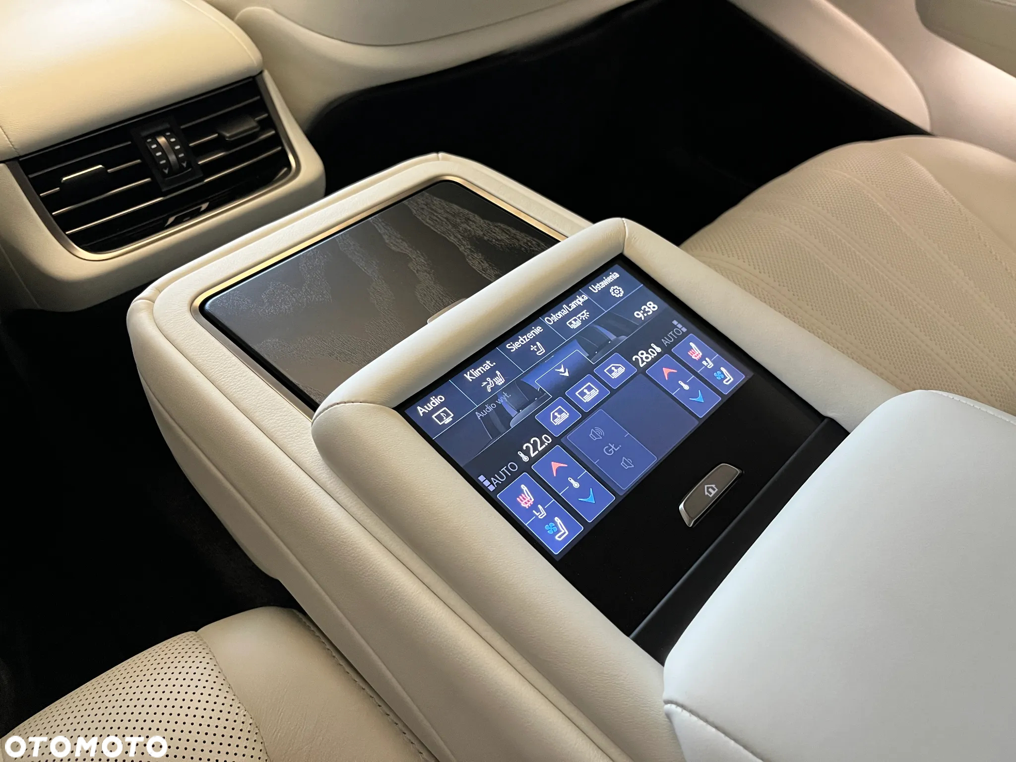 Lexus LS 500h Prestige AWD - 8