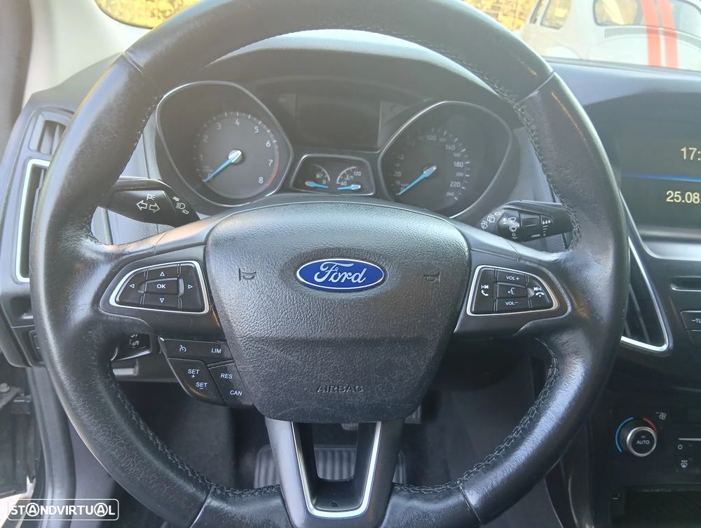 Ford Focus SW 1.0 SCTi Titanium Best - 21
