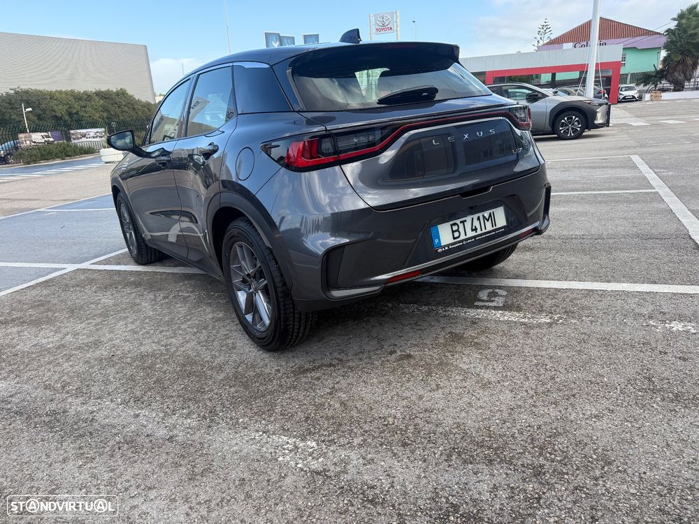 Lexus LBX Standard - 7