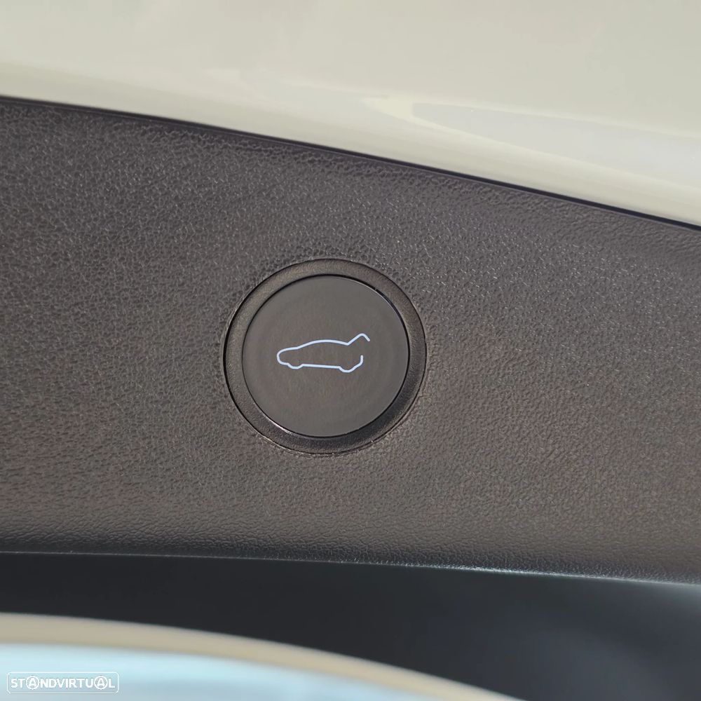 Tesla Model 3 Long Range AWD Dual Motor - 10