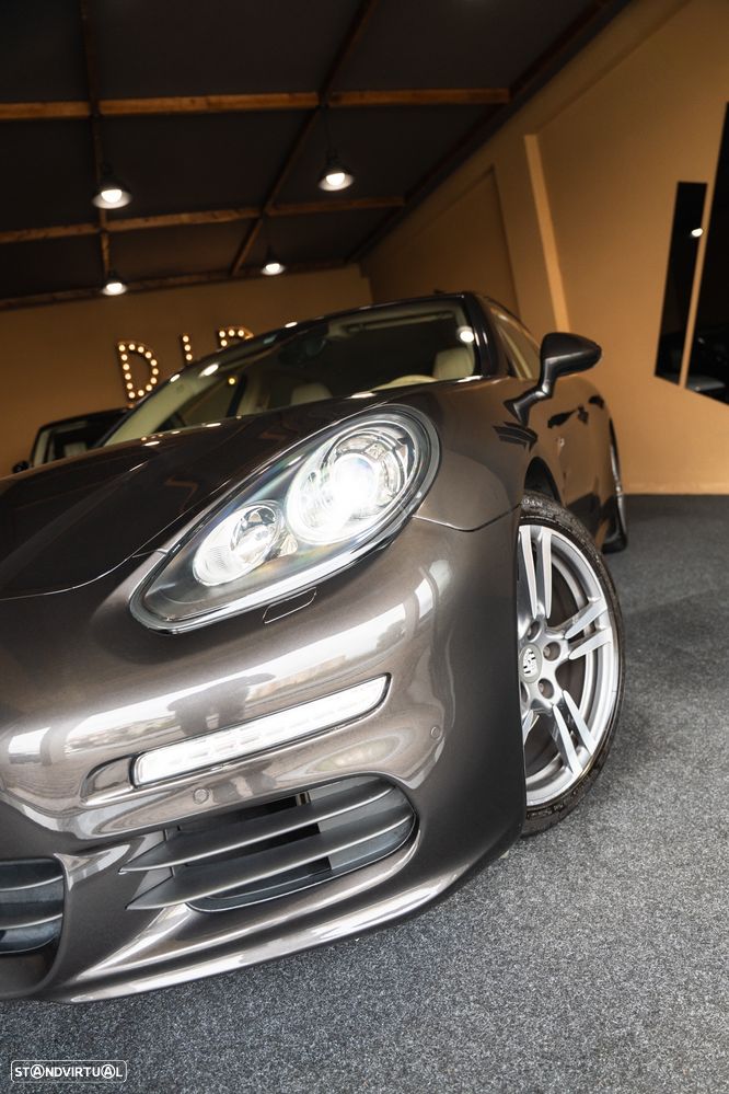 Porsche Panamera Edition - 20