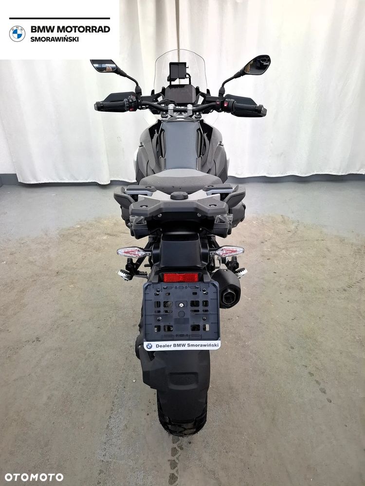 BMW R - 7