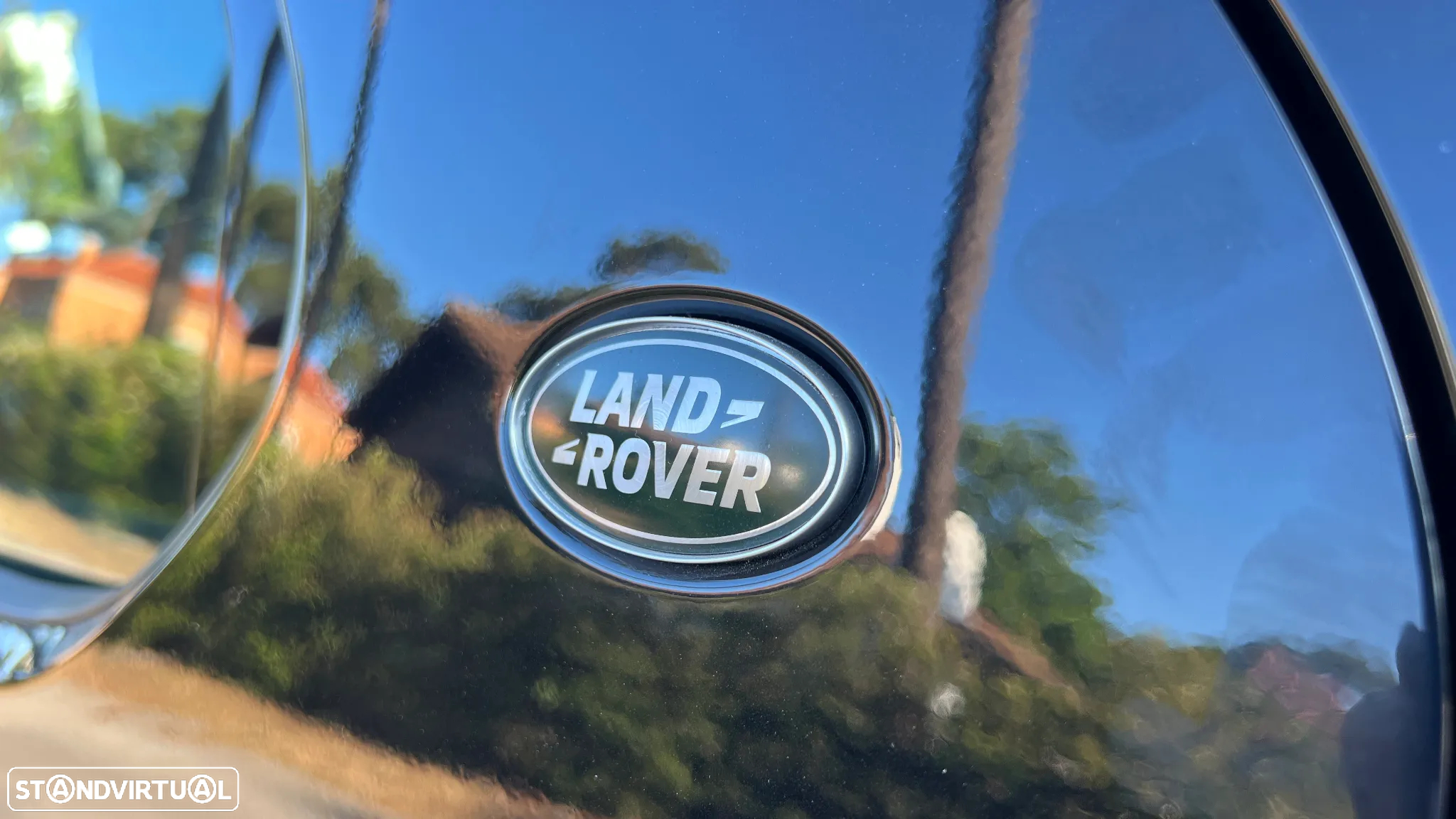 Land Rover Discovery 3.0 D300 AWD R-Dynamic HSE - 10