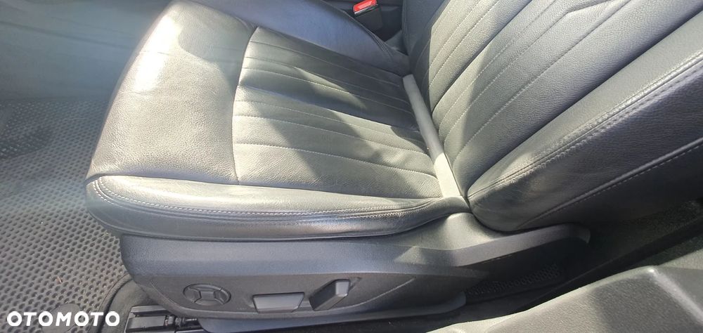 Audi A6 Avant - 28
