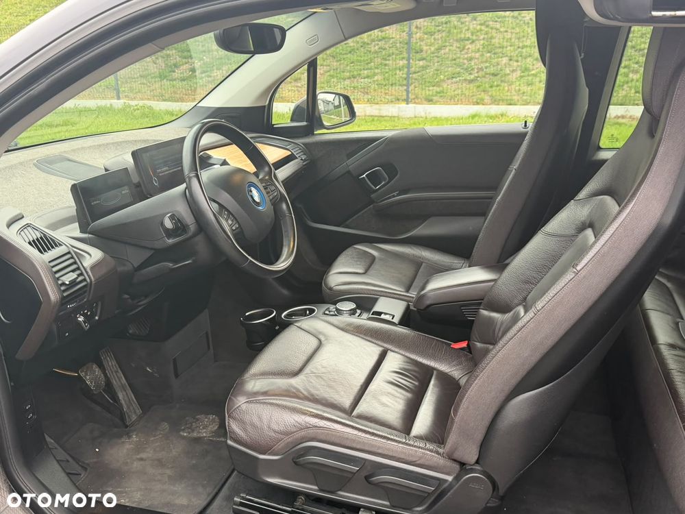 BMW i3 (60 Ah) - 25