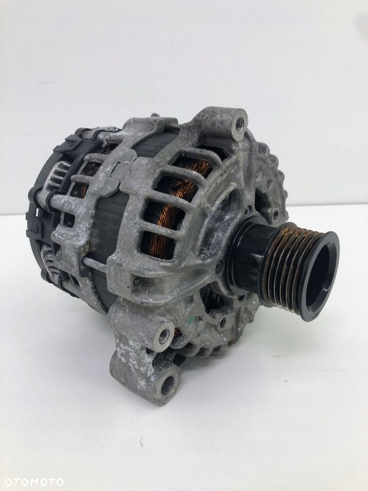 BMW G30 G31 F30 F34 ALTERNATOR BOSCH 8571357 - 1
