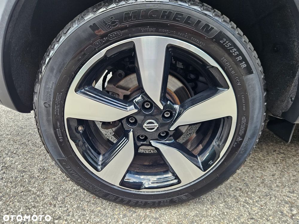Nissan Qashqai 1.6 DIG-T N-Connecta - 21