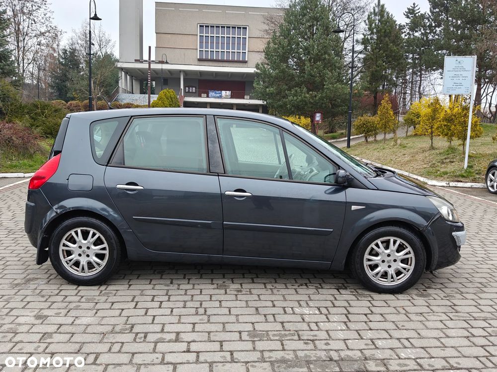 Renault Scenic 1.9 dCi Expression - 10