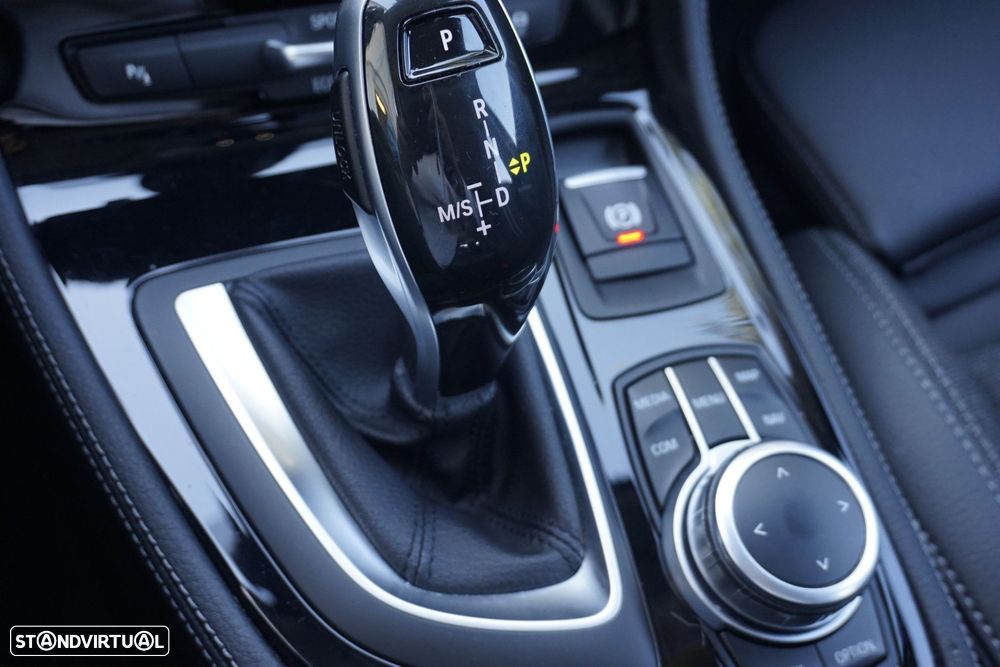 BMW 216 Gran Tourer d Aut. Advantage - 27