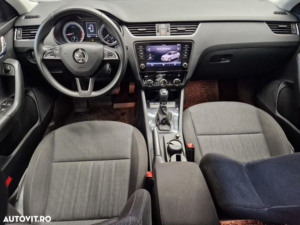 Skoda Octavia - 6