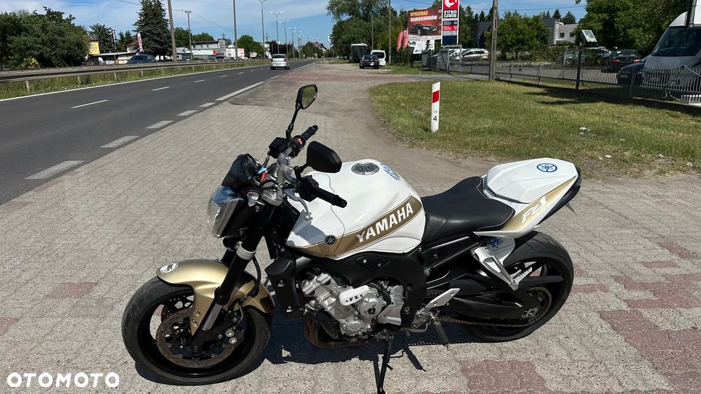 Yamaha FZ - 3