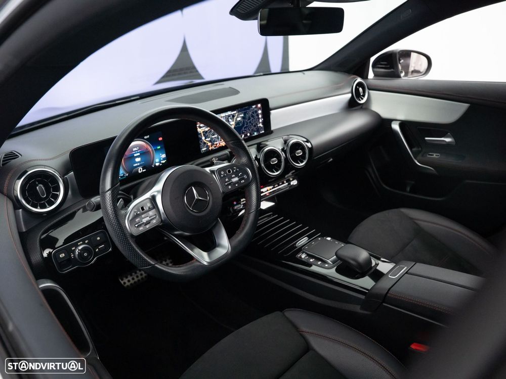 Mercedes-Benz CLA 250 e AMG Line - 13