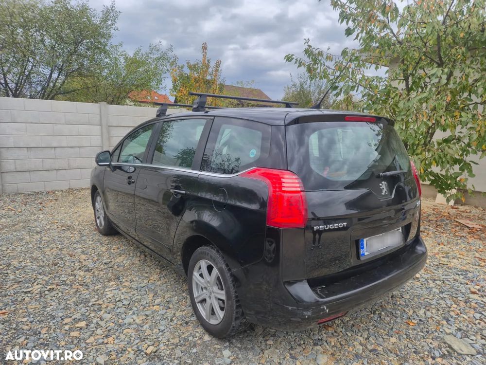 Peugeot 5008 - 4