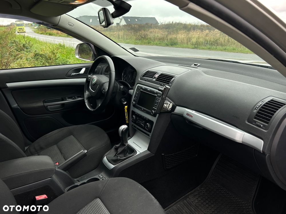 Skoda Octavia Scout 1.8 TSI - 12