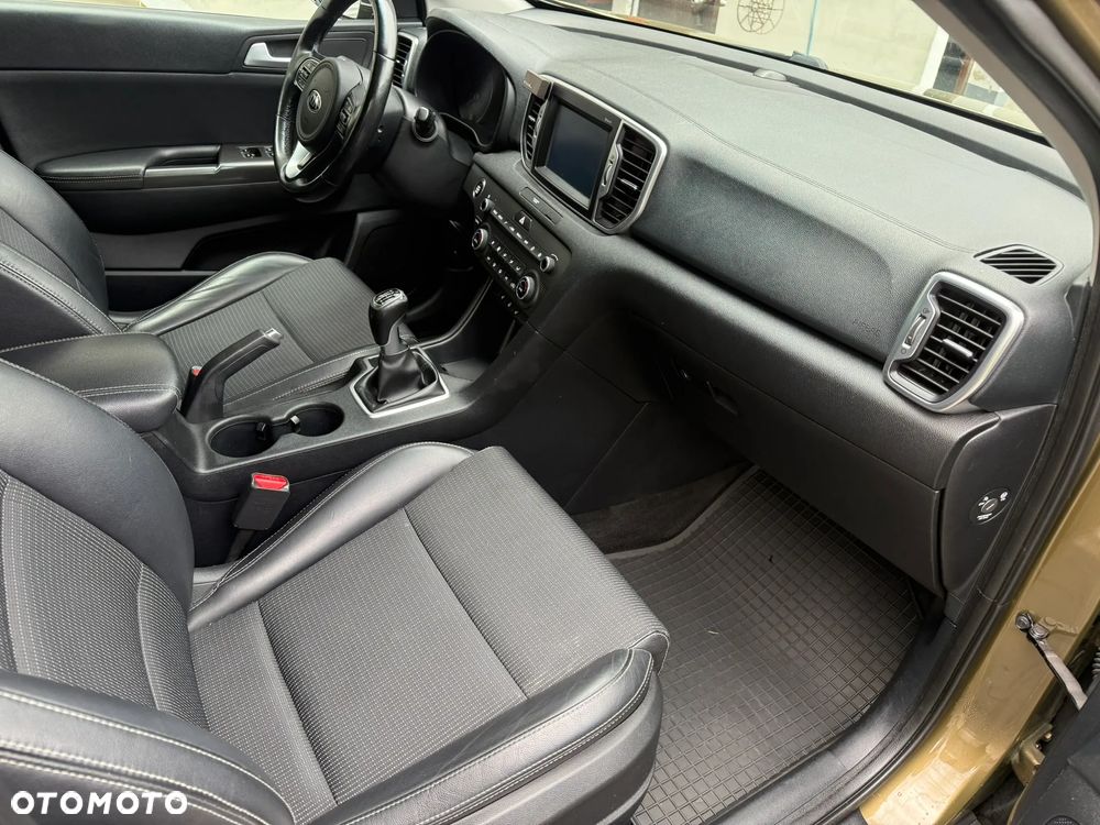 Kia Sportage 1.6 T-GDI L 4WD - 18