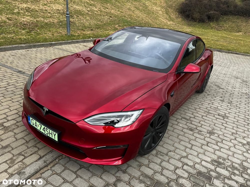 Tesla Model S - 14