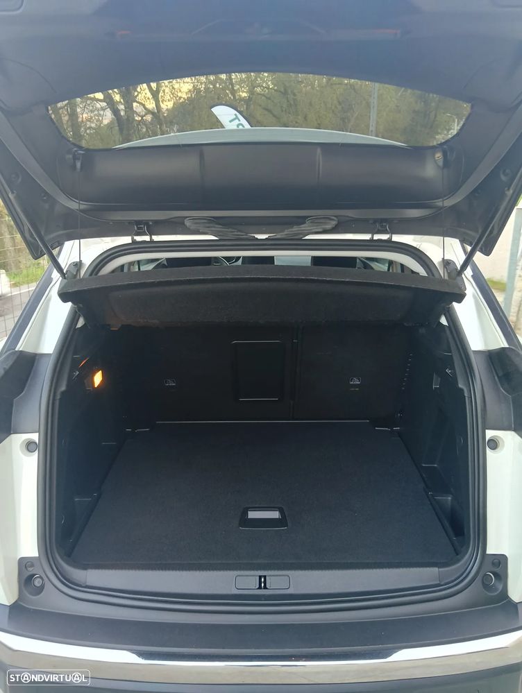 Peugeot 3008 1.5 BlueHDi Allure - 22