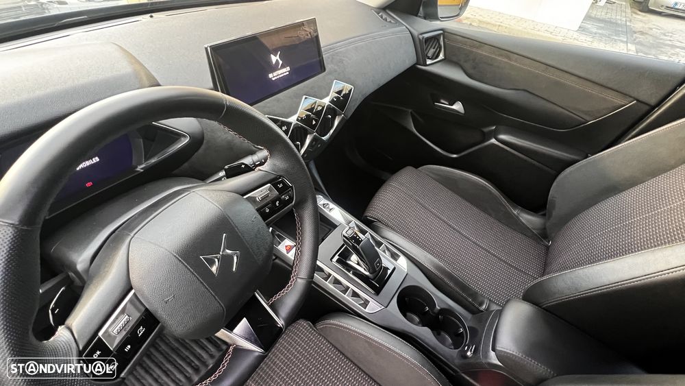 DS DS3 Crossback PureTech 130 Aut. PERFORMANCE LINE + - 41